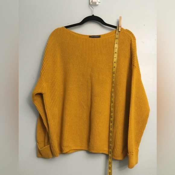 French Connection Mustard Crew Neck Sweater - Picture 1 of 15